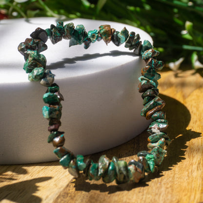 Emerald Crystal and Stone Chip Bracelet Jewellery