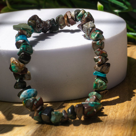 Chrysocolla Crystal and Stone Chip Bracelet Jewellery