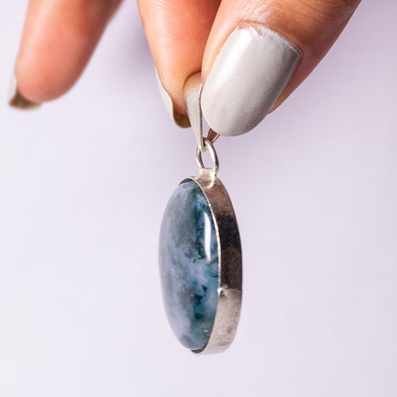 Moss Agate Crystal And Stone Necklace Round Pendant Jewellery