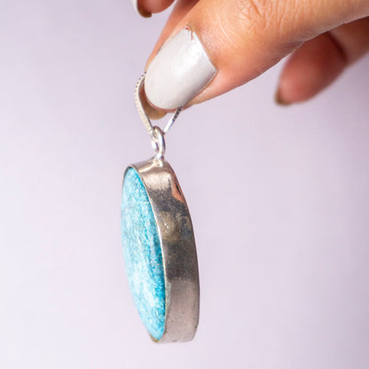 Turquoise Synthetic Crystal And Stone Necklace Oval Pendant Jewellery