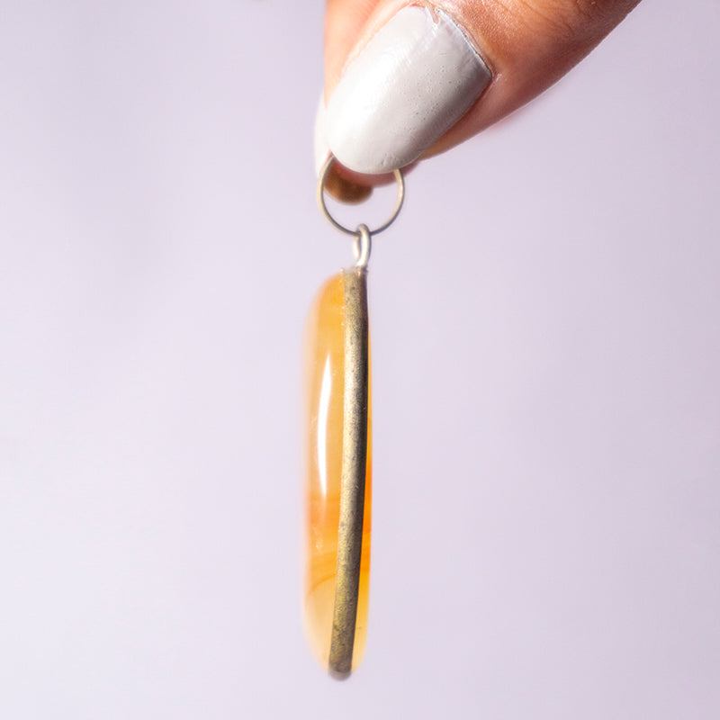 Carnelian Crystal And Stone Necklace Oval Pendant Jewellery