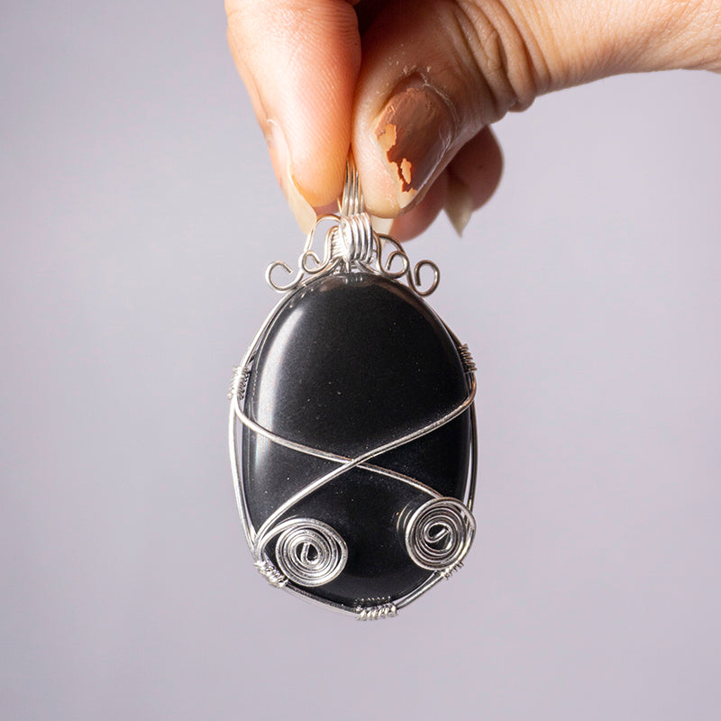 Black Onyx Crystal And Stone Necklace Oval Twirl Pendant Jewellery