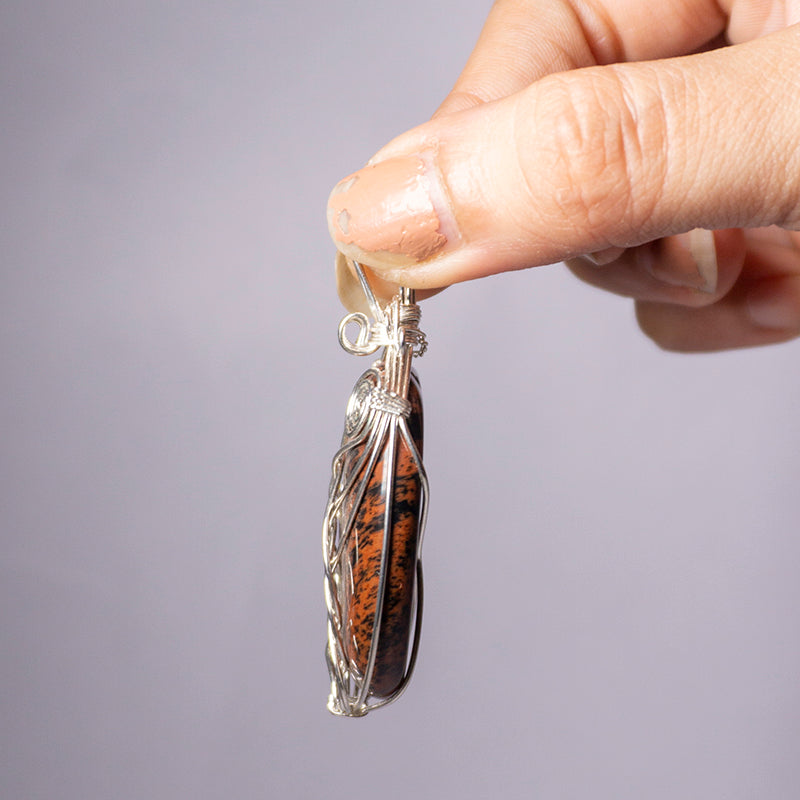 Mahogany Crystal And Stone Necklace Pendant Jewellery