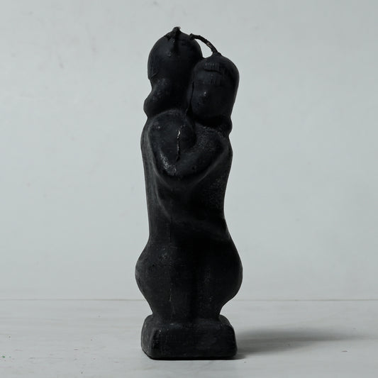 Real Couple Hugging Figure Candle Black Style 1