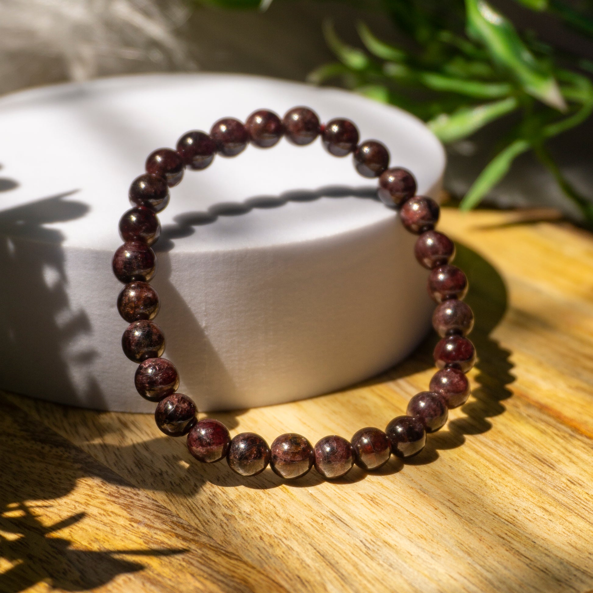 Garnet Crystal and Stone Bead Bracelet Jewellery 8mm