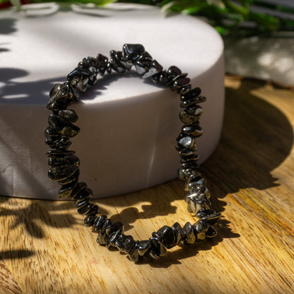 Hematite Crystal and Stone Chip Bracelet Jewellery