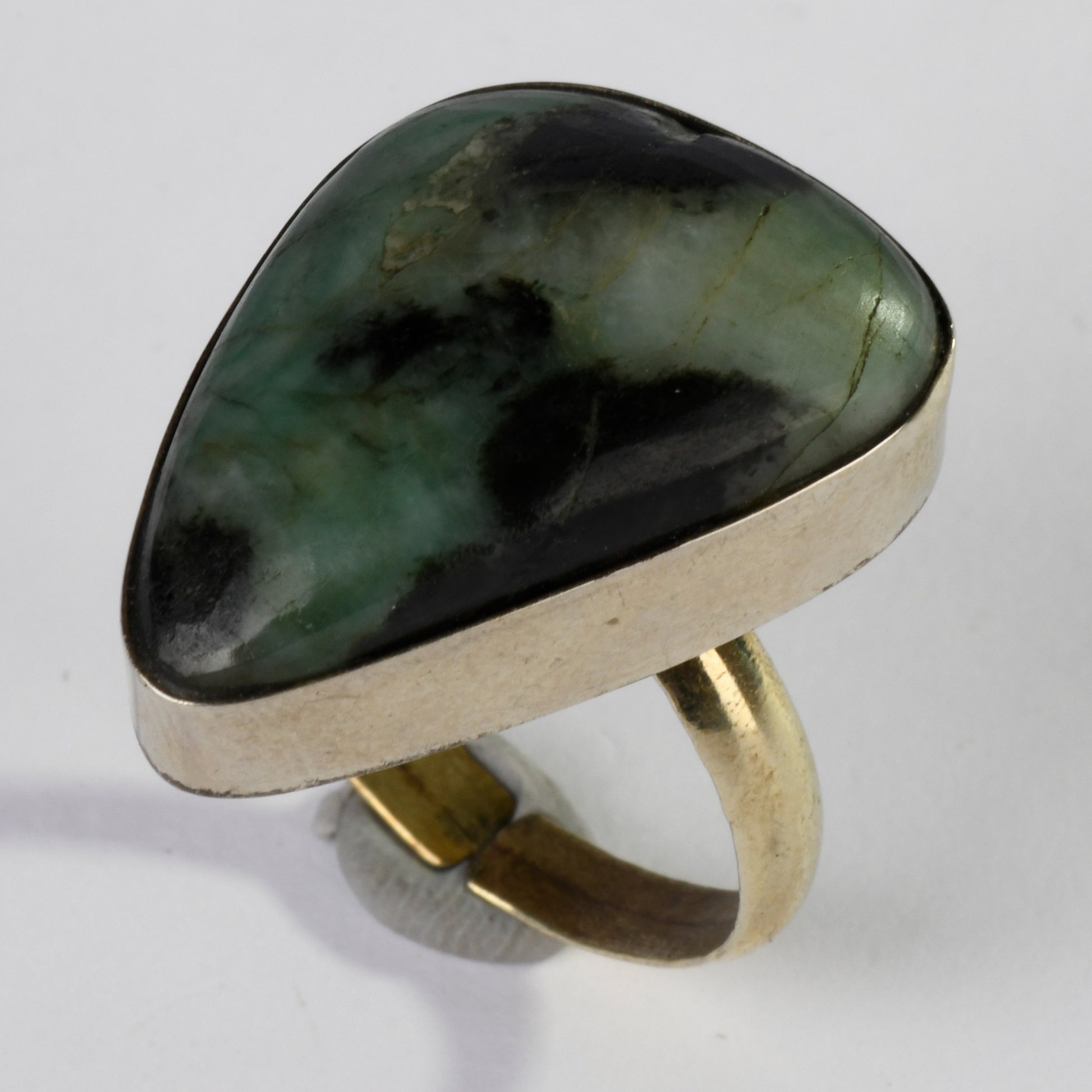 Real Emerald Cabachon Crystal and Stone Ring Jewellery