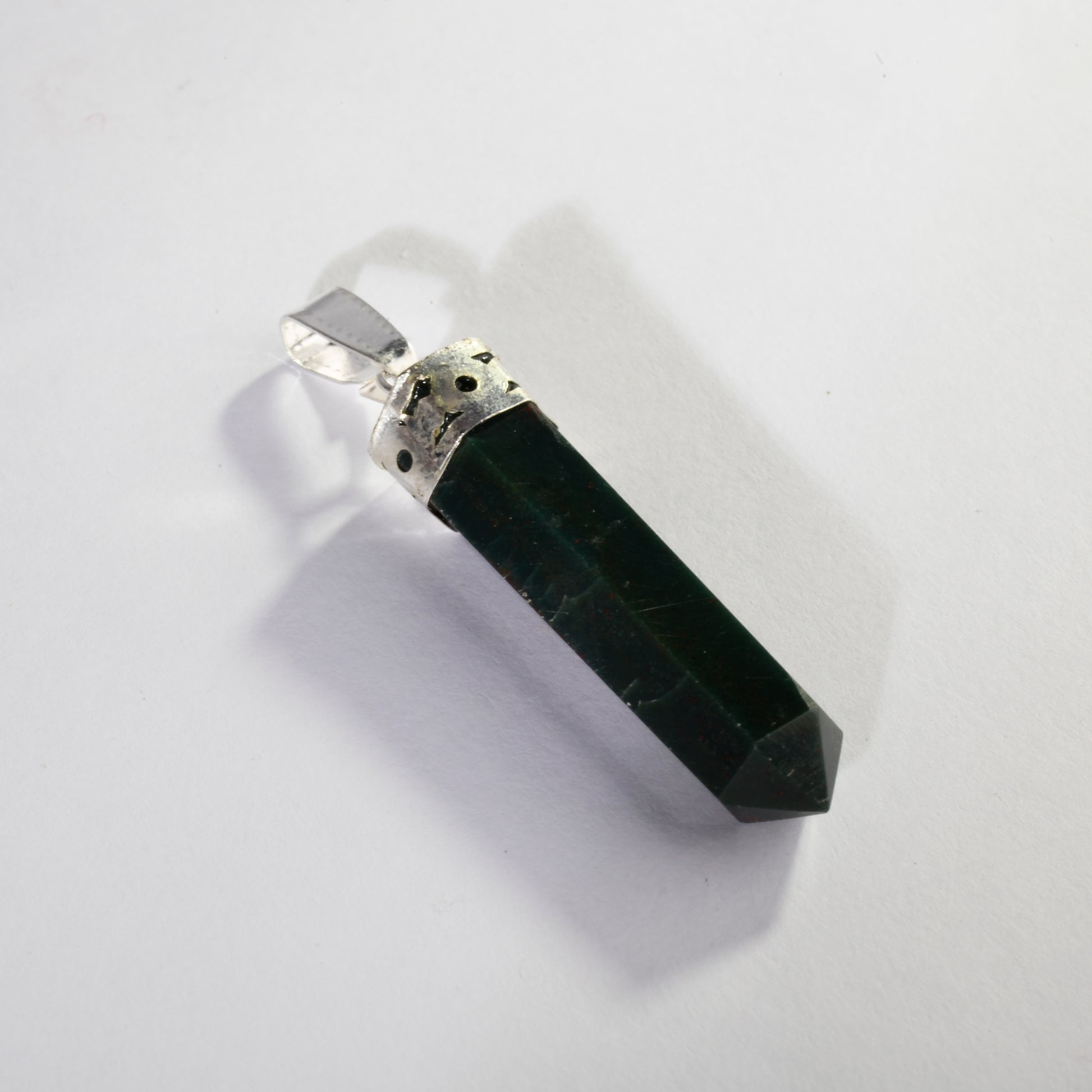 Real Bloodstone Crystal and Stone Necklace Point Pendant Jewellery