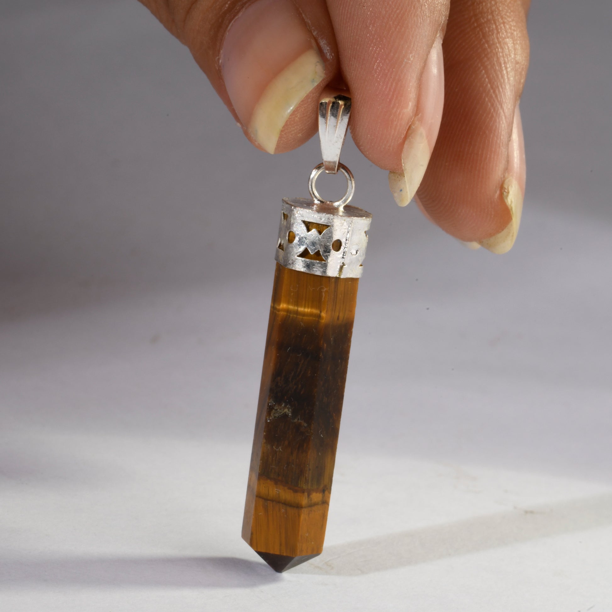 Real Tiger'S Eye Crystal and Stone Necklace Point Pendant Jewellery